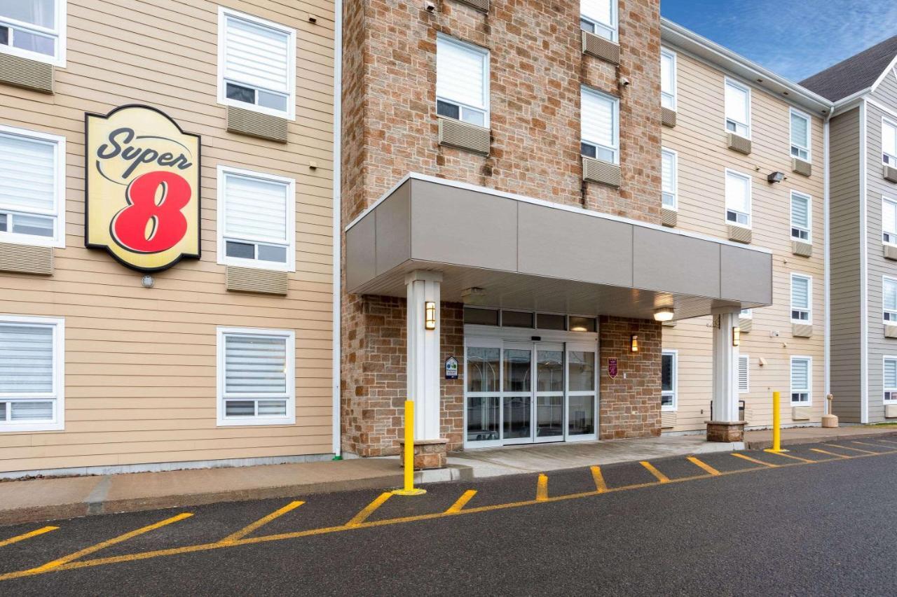 Super 8 By Wyndham Québec Kültér fotó