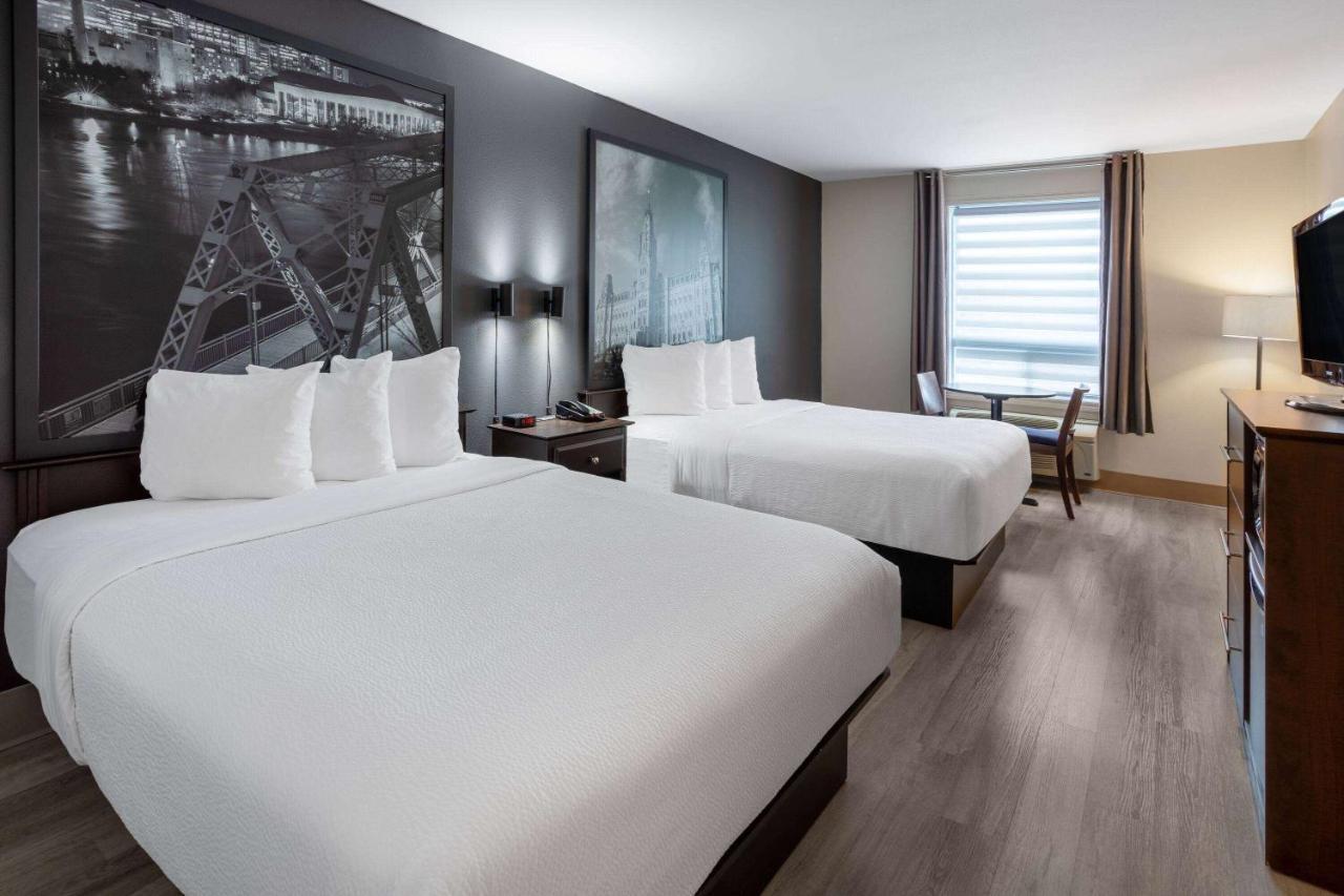 Super 8 By Wyndham Québec Kültér fotó