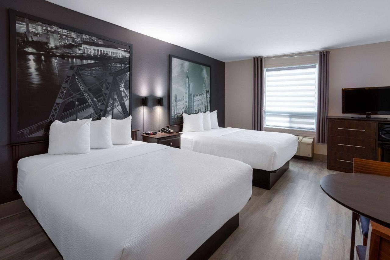 Super 8 By Wyndham Québec Kültér fotó