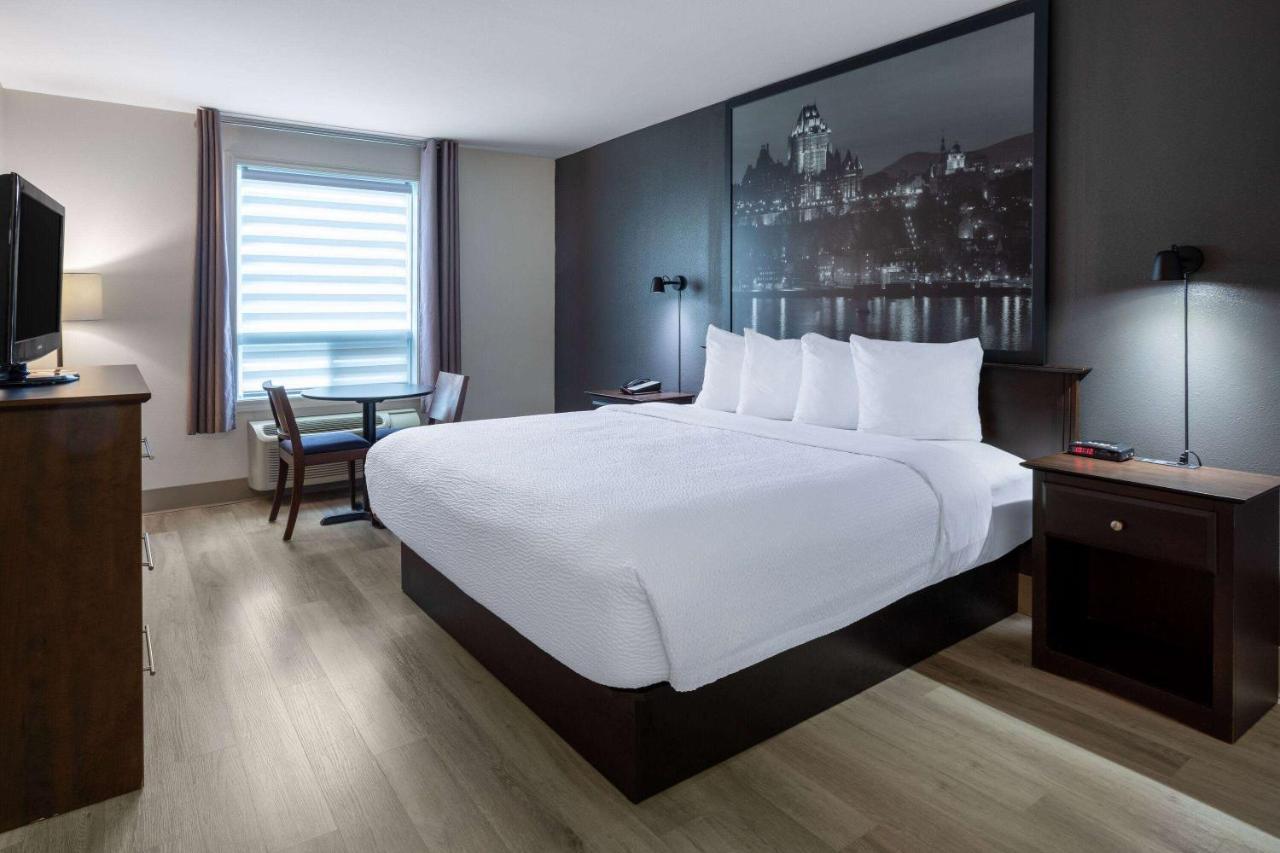 Super 8 By Wyndham Québec Kültér fotó